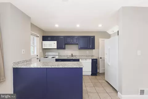 6922 Broening, Dundalk, MD 21222