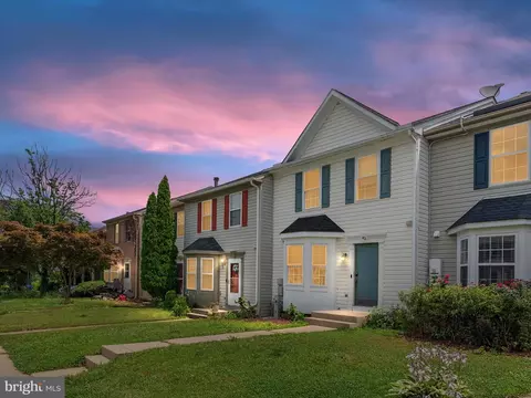 43 Parkhill Pl, Nottingham, MD 21236