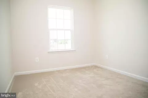 1813 Wind Gate Rd, Baltimore, MD 21227 photo 19