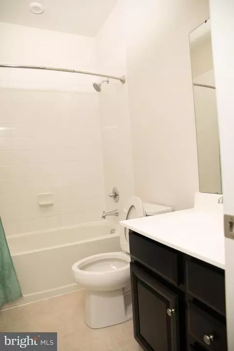 1813 Wind Gate Rd, Baltimore, MD 21227 photo 22