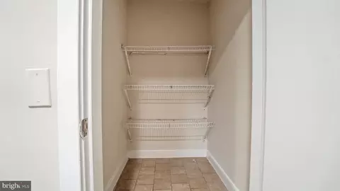 Entry Way - 331 2nd Ave, Baltimore, MD 21227 photo 6 of 12