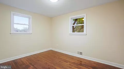 Bedroom - 331 2nd Ave, Baltimore, MD 21227 photo 1 of 1