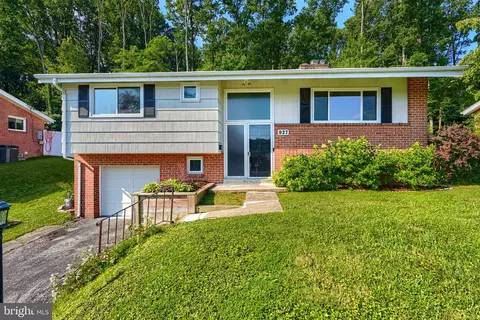 927 Cromwell Bridge Rd, Towson, MD 21286