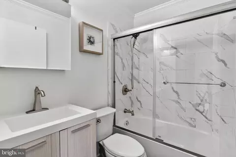 Bath - 10 Middleview, Windsor Mill, MD 21244 photo 1 of 3