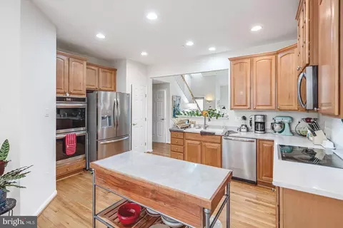 8522 Mountainholly Dr #8522, Pikesville, MD 21208