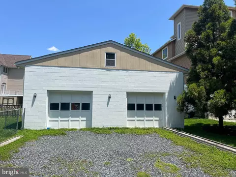 Exterior - 9015 Cuckold Point Rd, Sparrows Point, MD 21219 photo 1 of 3