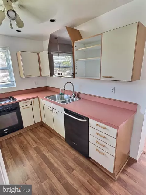 Kitchen - 9015 Cuckold Point Rd, Sparrows Point, MD 21219 photo 1 of 2