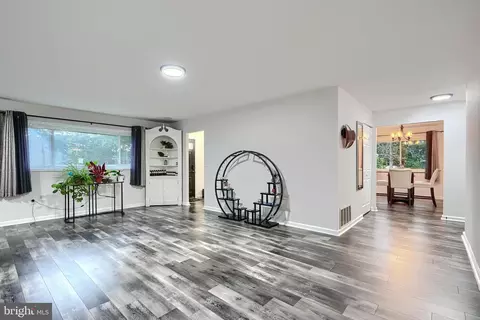 2001 Kennicott, Windsor Mill, MD 21244 photo 5