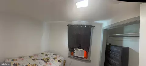 Bedroom - 1346 Willow Rd, Dundalk, MD 21222 photo 5 of 12