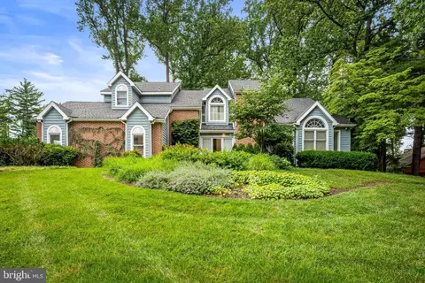 3308 Redspire Ln, Pikesville, MD 21208