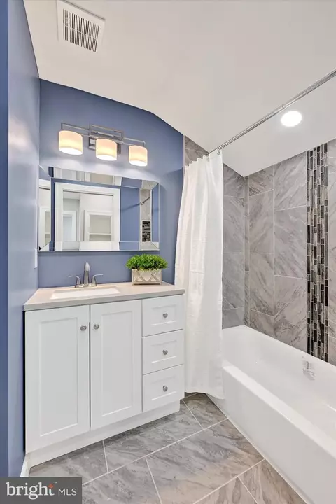 1205 Locust Ave, Halethorpe, MD 21227 photo 16