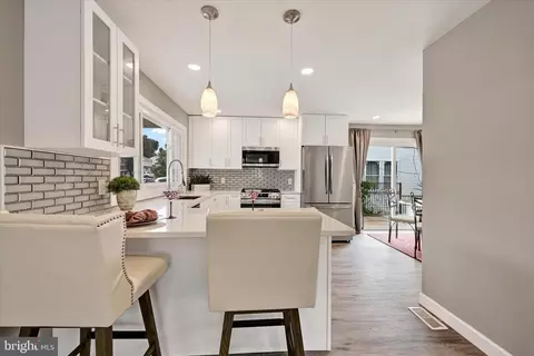 1205 Locust Ave, Halethorpe, MD 21227 photo 6