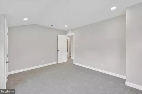 1205 Locust Ave, Halethorpe, MD 21227 photo 14