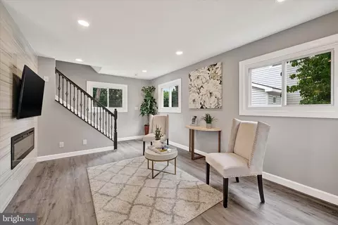 1205 Locust Ave, Halethorpe, MD 21227 photo 3