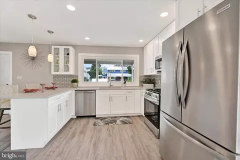 1205 Locust Ave, Halethorpe, MD 21227 photo 8