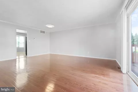 18 Perryoak, Nottingham, MD 21236 photo 11