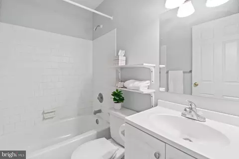 18 Perryoak, Nottingham, MD 21236 photo 21
