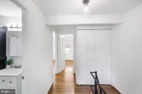 4430 Annapolis Rd, Halethorpe, MD 21227 photo 20