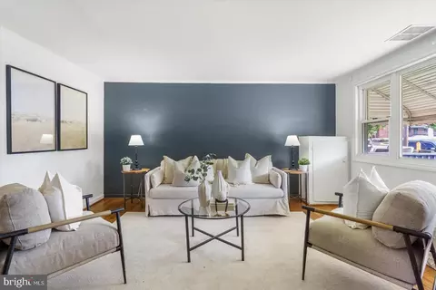 4430 Annapolis Rd, Halethorpe, MD 21227