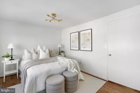 4430 Annapolis Rd, Halethorpe, MD 21227 photo 3