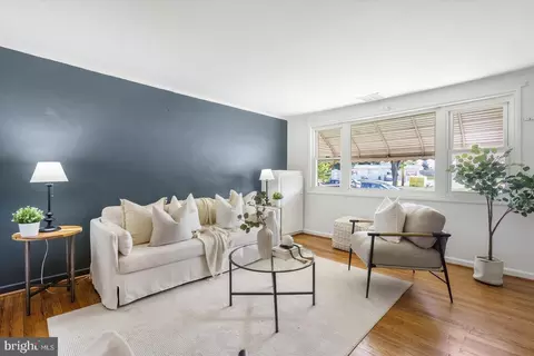 4430 Annapolis Rd, Halethorpe, MD 21227 photo 4