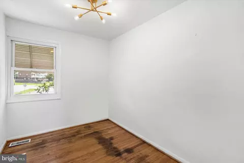 4430 Annapolis Rd, Halethorpe, MD 21227 photo 18