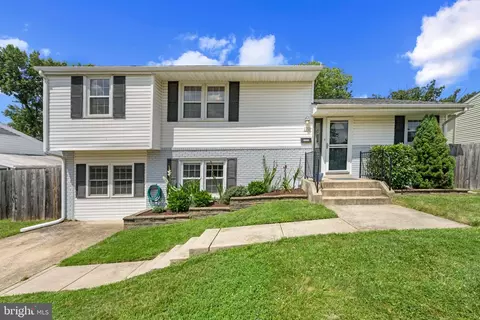 122 Othoridge Rd, Lutherville Timonium, MD 21093