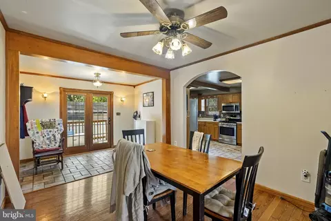 Dining - 2518 S Snyder Ave, Sparrows Point, MD 21219 photo 1 of 2