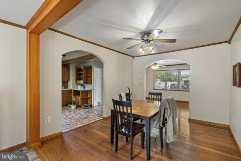 Dining - 2518 S Snyder Ave, Sparrows Point, MD 21219 photo 2 of 2