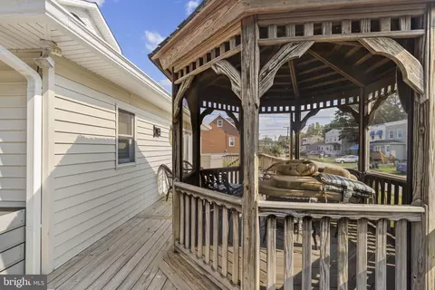 Exterior - 2518 S Snyder Ave, Sparrows Point, MD 21219 photo 1 of 5