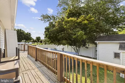 Exterior - 2518 S Snyder Ave, Sparrows Point, MD 21219 photo 2 of 5
