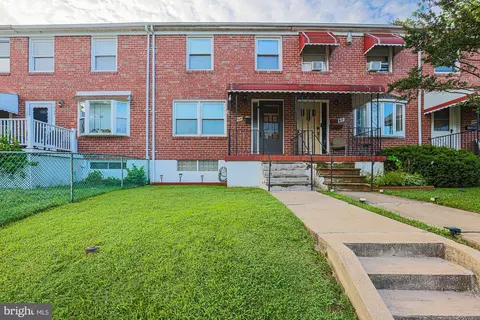 1629 Riverwood Rd, Essex, MD 21221
