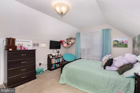 Bedroom - 737 Silver Creek Rd, Pikesville, MD 21208 photo 6 of 7