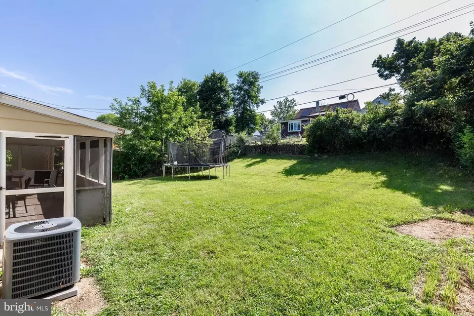 Exterior - 737 Silver Creek Rd, Pikesville, MD 21208 photo 4 of 6