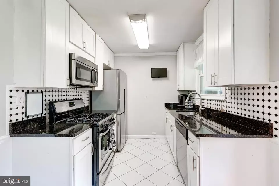 Kitchen - 737 Silver Creek Rd, Pikesville, MD 21208 photo 2 of 3