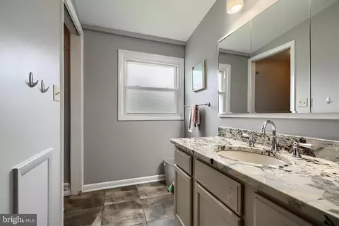6808 Timberlane Rd, Baltimore, MD 21209 photo 25
