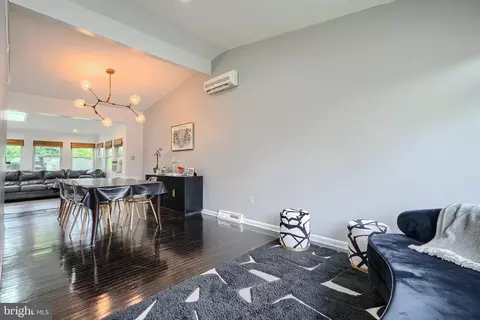 6808 Timberlane Rd, Baltimore, MD 21209 photo 4