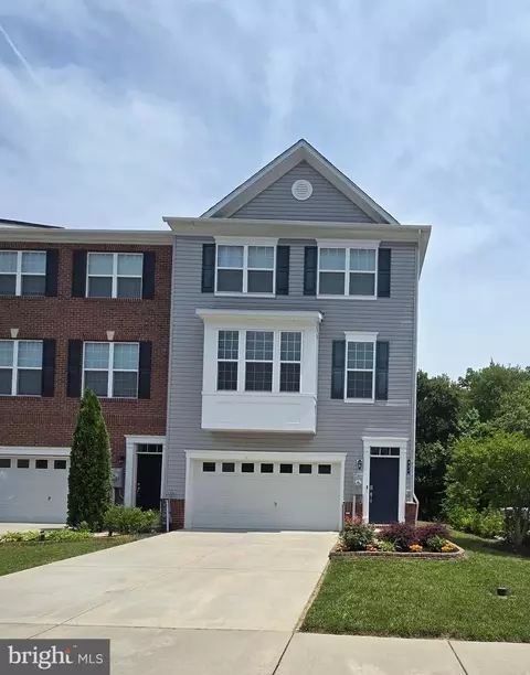 921 Sandy Run Rd, Middle River, MD 21220 photo 2
