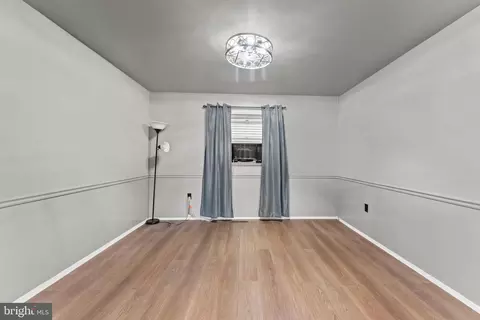 Entry Way - 1922 Brookdale Rd, Windsor Mill, MD 21244 photo 6 of 8