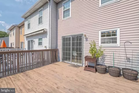 Exterior - 423 Kosoak Rd, Middle River, MD 21220 photo 3 of 3