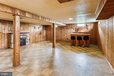 301 2nd Ave, Lansdowne, MD 21227 photo 33