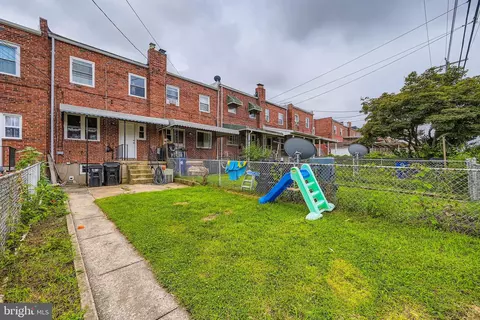 Exterior - 7756 Wynbrook Rd, Baltimore, MD 21224 photo 4 of 5