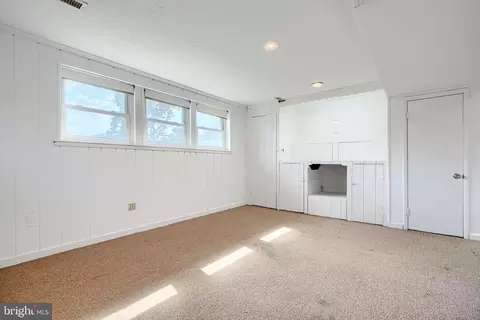 6807 Chippewa Dr, Baltimore, MD 21209 photo 23