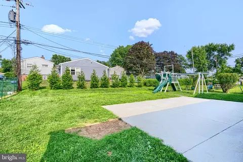 6807 Chippewa Dr, Baltimore, MD 21209 photo 29