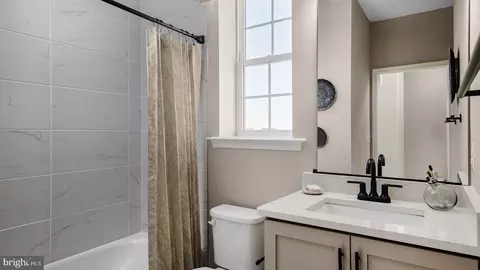 Bath - 6526 Greenleigh Ave, Middle River, MD 21220 photo 2 of 2