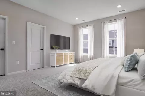 Bedroom - 6526 Greenleigh Ave, Middle River, MD 21220 photo 3 of 3