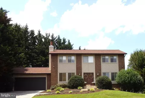 12112 Velvet Hill Dr, Owings Mills, MD 21117
