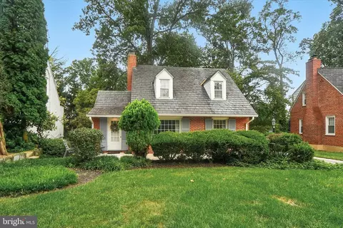 910 Adana Rd, Pikesville, MD 21208
