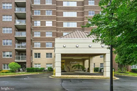 12240 Roundwood Rd #808, Lutherville Timonium, MD 21093