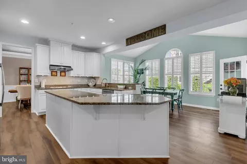 Kitchen - 10437 Windlass Run Rd, Baltimore, MD 21220 photo 2 of 6